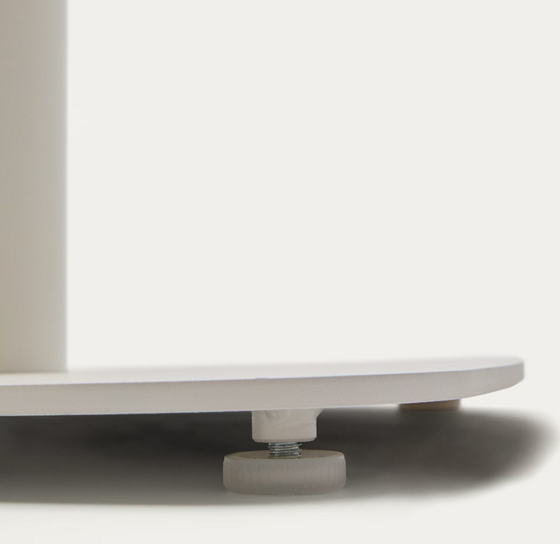 DINA Outdoor table in white with metal leg in a painted white finish, 68 x 68 x 70 cm