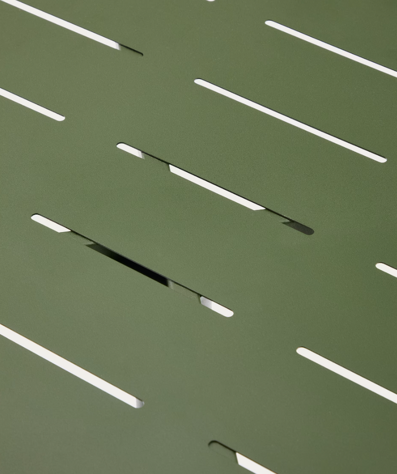 BRAI Outdoor table in green galvanised steel 70 x 70cm