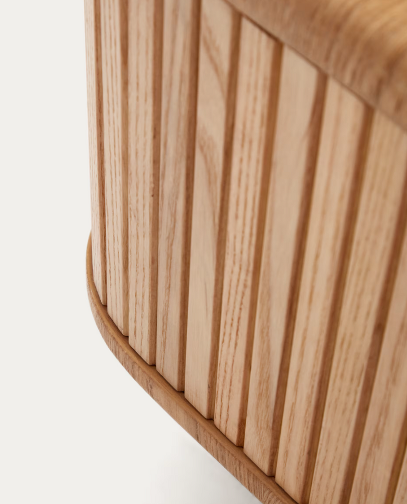 MAILEN TV komoda s 2 vrata od jasenovog furnira s prirodnom završnom obradom 200 x 50 cm