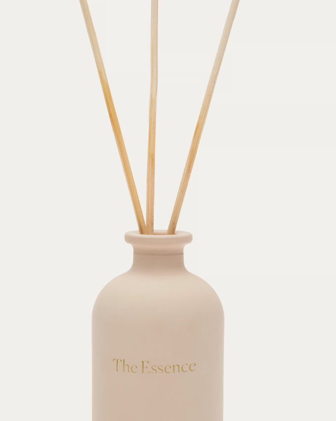 THE ESSENCE 100ml The Essence fragrance reed diffuser
