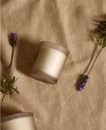 2/SWEET VANILLA 170g Sweet Vanilla scented candle