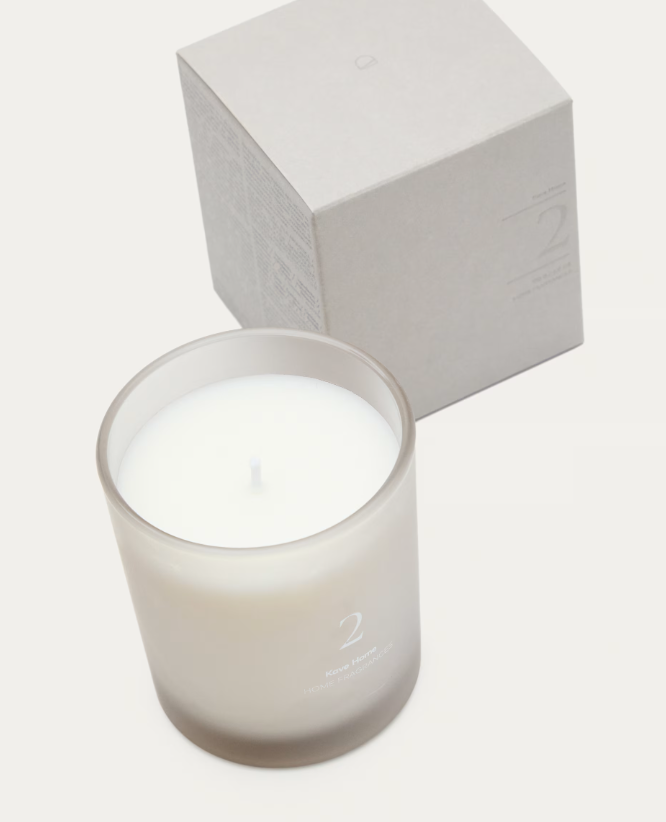 2/SWEET VANILLA 170g Sweet Vanilla scented candle