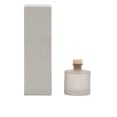 2/SWEET VANILLA 100ml Sweet Vanilla fragrance reed diffuser