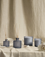 4/COZY CASHMERE 170g Cozy Cashmere scented candle