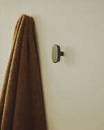 ARELY Set of 2 solid beech wood hangers with light green lacquer finish 6.5 cm/10 cm