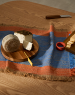 ZAIRIN Serving board in FSC 100% acacia wood and yellow metal