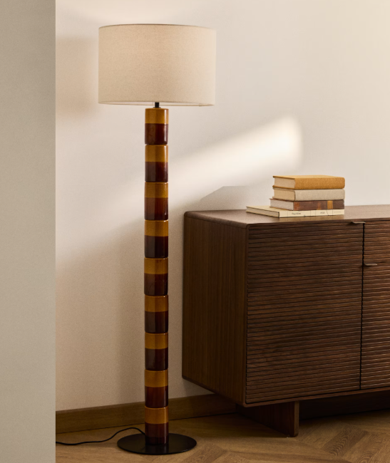 MAVRAN floor lamp with brown and mustard ceramic base and cotton lampshade
