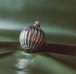 ORANEL Set of 3 silver recycled glass hanging ornaments Ø 8 cm