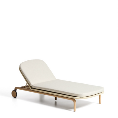 ALIPA sun lounger in FSC 100% solid acacia wood and ecru rope cord