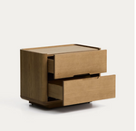 ARELIDA Noćni ormarić od hrastovog furnira i masivnog hrastovog drva sa svijetlosmeđom završnom obradom 65 x 50 cm