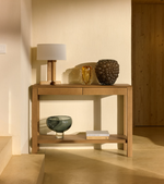 NIANI Table lamp in rubber wood with natural finish and ivory-coloured cotton lamp shade Ø30cm.