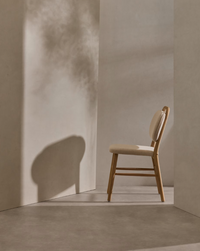 HELDA chair in chenille and solid oak wood