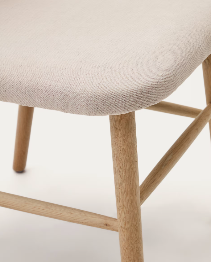 HELDA chair in chenille and solid oak wood