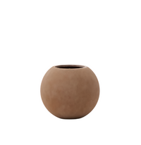 SOLNA terracotta-effect planter