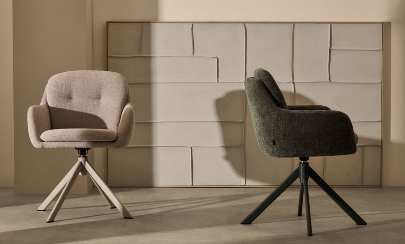 LEXA Swivel chair in beige chenille and steel legs