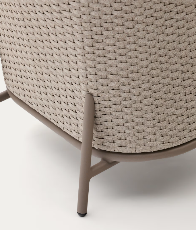 SEDALIS Outdoor armchair in aluminium and taupe rope cord
