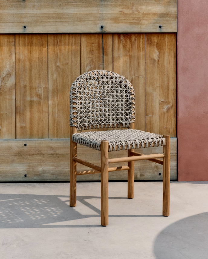 TAVIRA Outdoor chair in solid teak wood