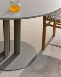 SEDALIS round outdoor table in steel with taupe aluminium top Ø80cm