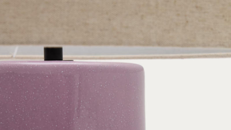 TONERIC ceramic table lamp with a lilac finish and cotton