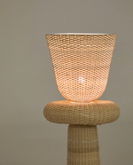 NEUDA Rattan floor lamp with light finish