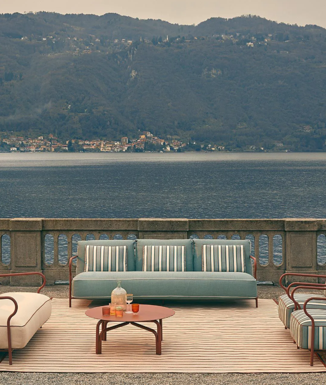 SALÓ Trosjed s jastukom za sjedenje i naslon