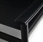 JAN Fotelja izrađena od crnih recikliranih kožnih vlakana