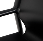 JAN Fotelja izrađena od crnih recikliranih kožnih vlakana