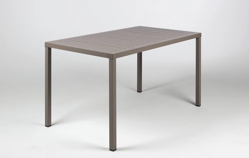 CUBE Outdoor table