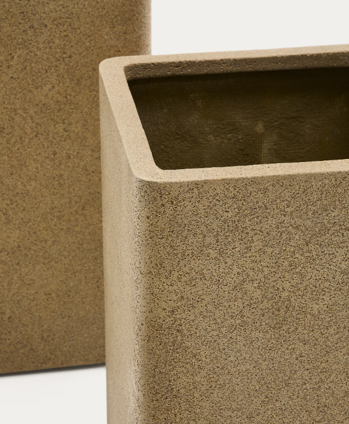 MINOA Set of 2 tall planters with mustard stone effect