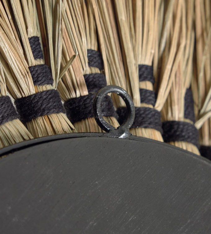 AKILA okruglo ogledalo izrađeno od bež prirodnih vlakana i crnog pamučnog konopca, 60 cm