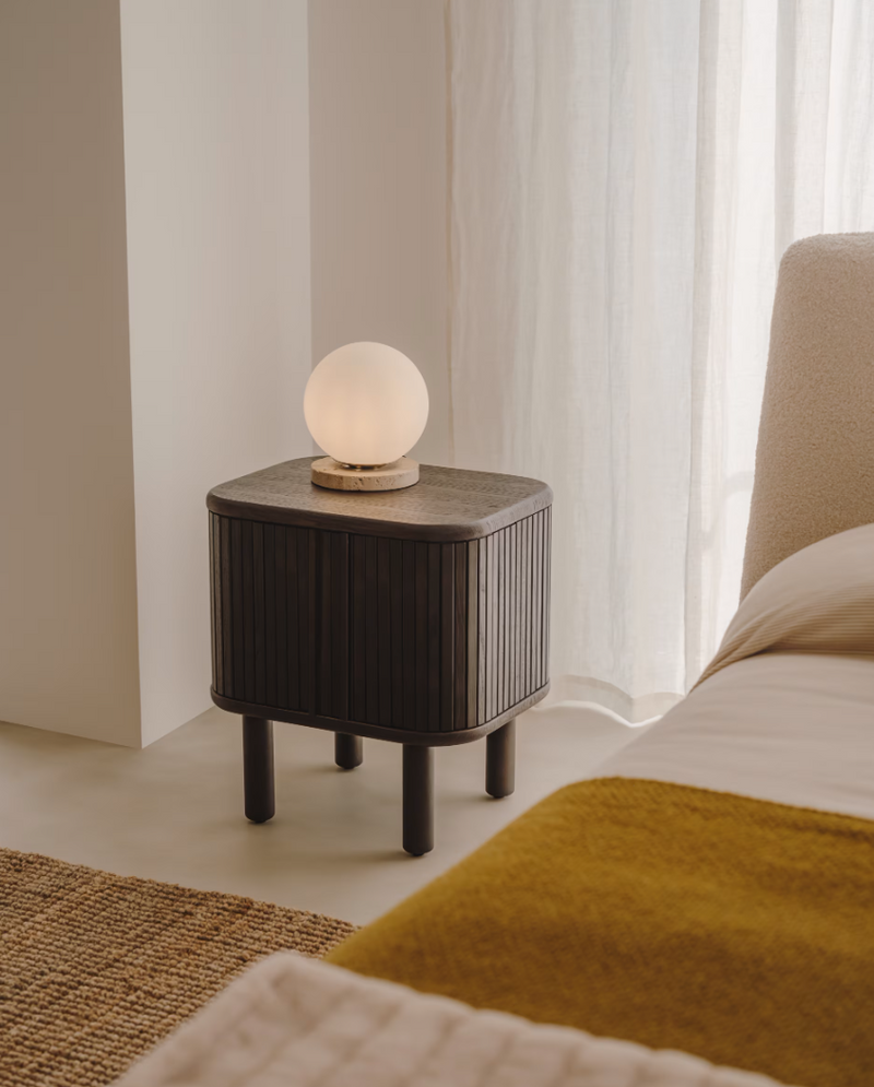 MALACHI Stolna lampa s glaziranim staklom i travertinom