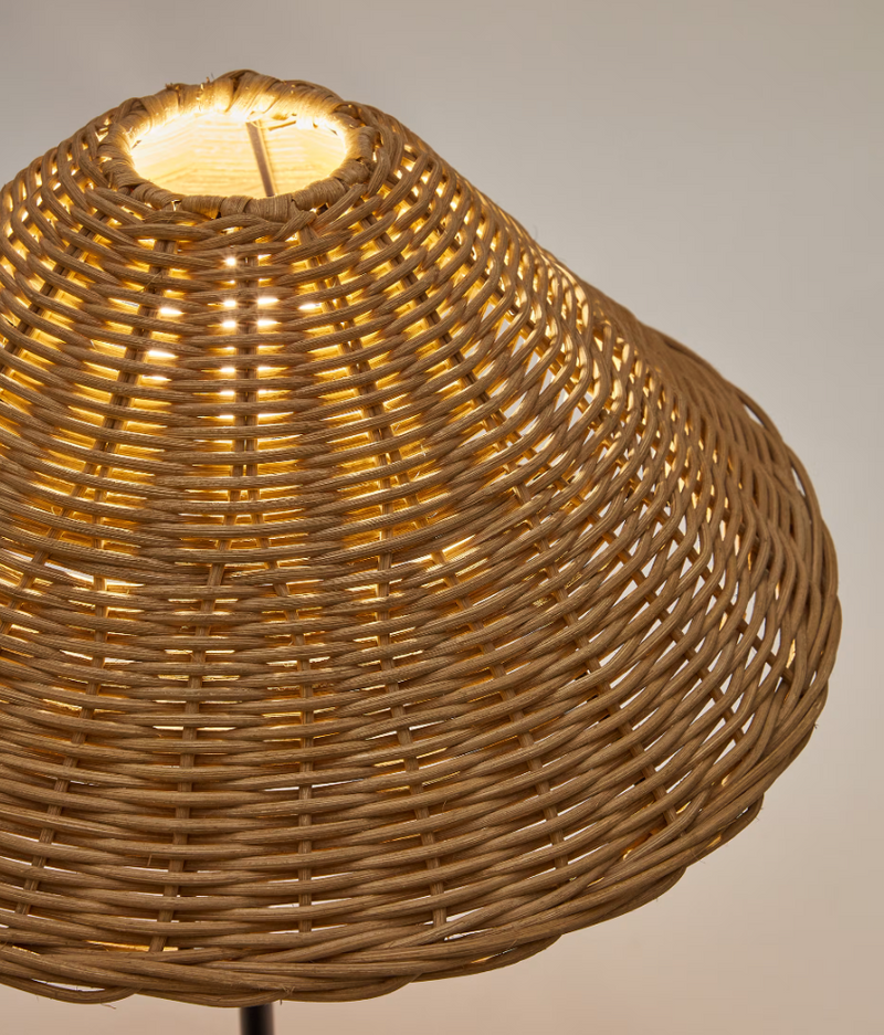 URANIA Table lamp in rattan and metal with black painted finished