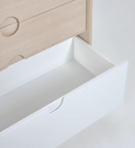 NUNILA Komoda s ladicama od jasenovog furnira za bebe