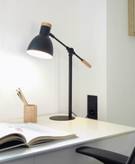 TESCARLE Table lamp in beech wood and steel with black finish