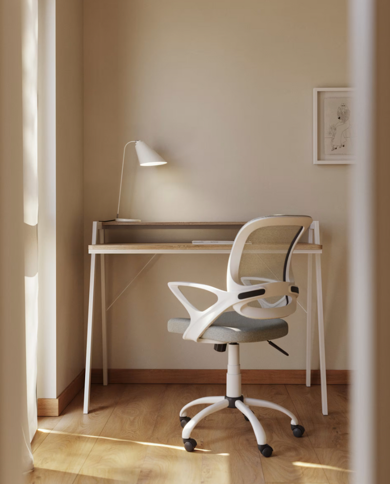 TIPIR Table lamp in steel with white finish