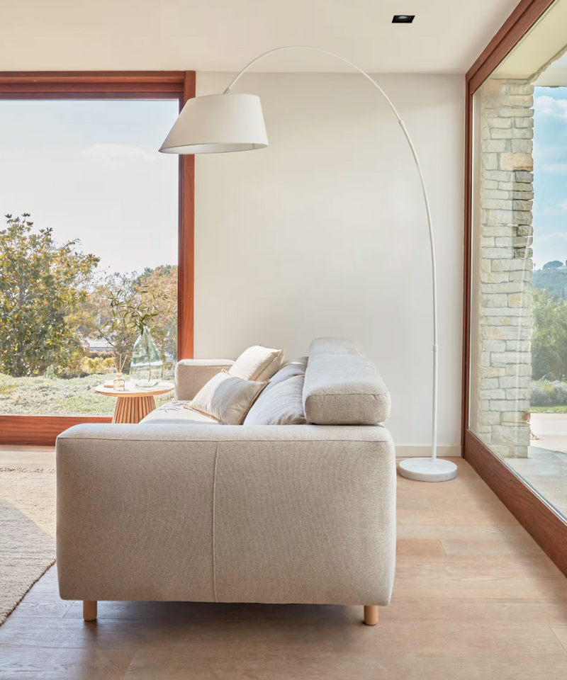 MAY Čelična podna lampa s crno-bijelim podnožjem