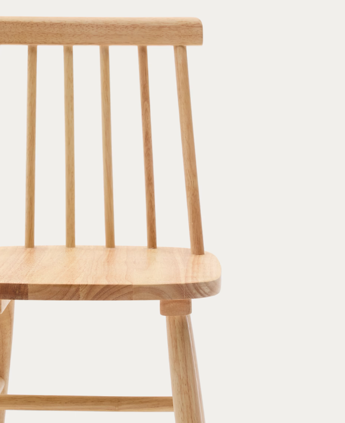 TRESSIA kids chair in solid rubber wood with natural finish