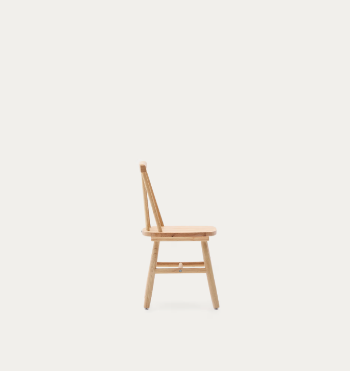 TRESSIA kids chair in solid rubber wood with natural finish