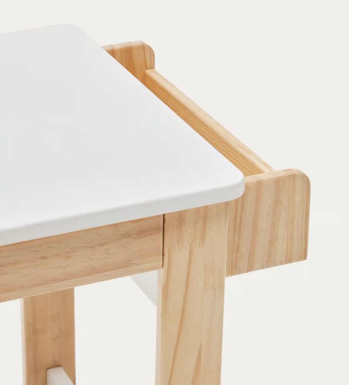 SERWA desk in white MDF and solid pine legs and details