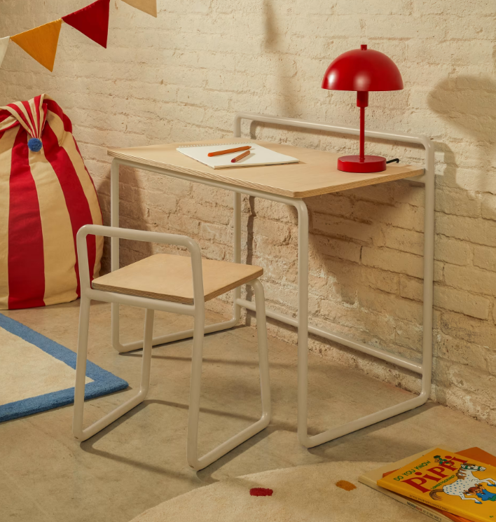 TINN ash veneer desk with a beige metal structure, 82 x 45 cm