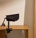 JULA Mala svjetiljka s kopčom od crnog metala