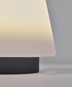 UDIYA Vanjska stolna lampa od polietilena i metala s crnom završnom obradom