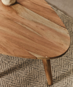 DUVANI Klub stolić od masivnog bagremovog drva s izbijeljenom završnom obradom Ø110 x 60 cm