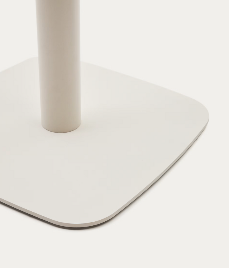 DINA Round outdoor table in white with metal legal in a painted white finish, Ø 68x70cm