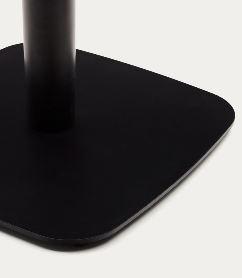 DINA Round table in walnut finish melamine with metal leg in a painted black finish, Ø 68x70 cm