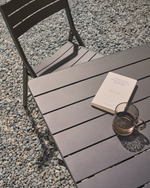 TORRETA Sklopivi vanjski stol od aluminija s tamno sivom završnom obradom 70 x 70 cm