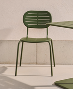 BRAI Vrtna stolica koja se može slagati jedna na drugu od zelenog pocinčanog čelika