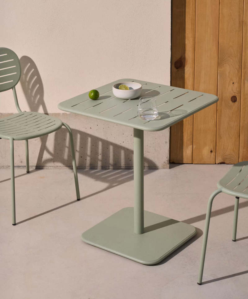 BRAI Outdoor table in turquoise galvanised steel 70 x 70cm