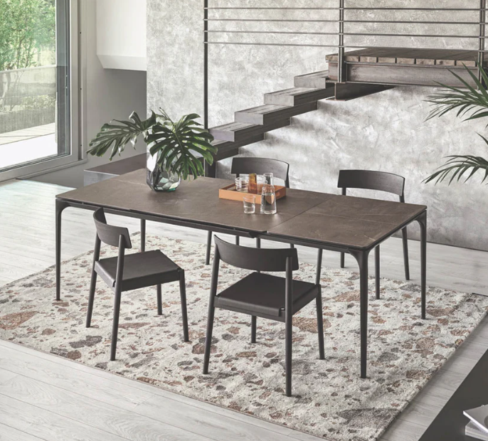 SILHOUETTE Razvlačivi blagovaonski stol 160/220 cm