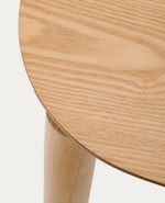 INDARA Kvadratni stol od jasenovog furnira i masivnog kaučukovca s prirodnom završnom obradom 100 x 100 cm